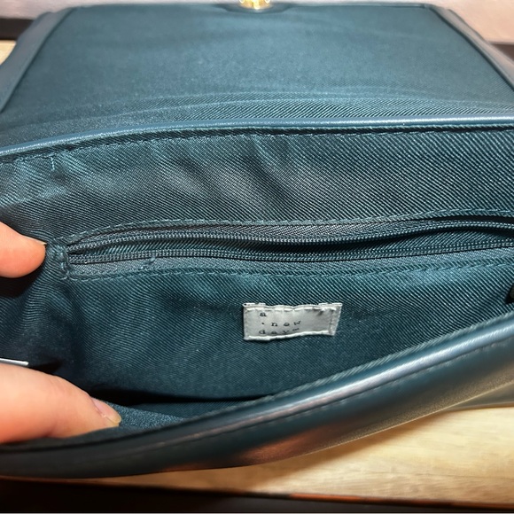 Purse - Picture 3 of 5